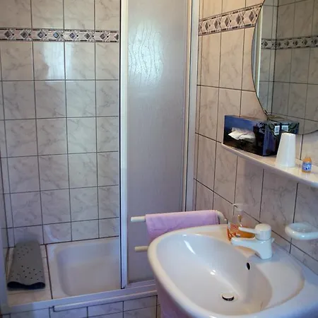 酒店 Restaurant Bieberstuben 门登